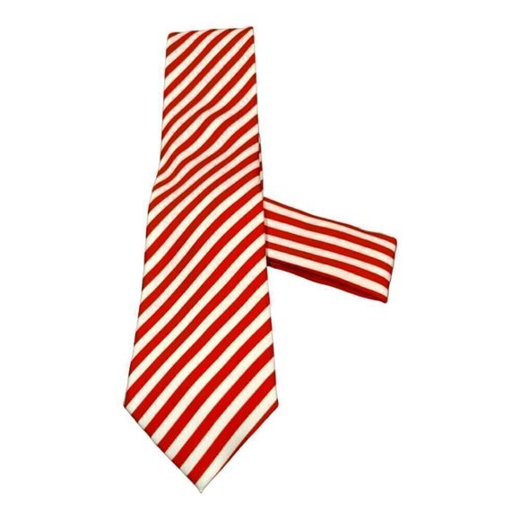MEN'S ST. PATRICK RED/WHITE THIN DIAGONAL STRIPE TIE & POCKET SQUARE SET. - Picture 1 of 4